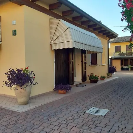Alojamento de Acomodação e Pequeno-almoço La Casina